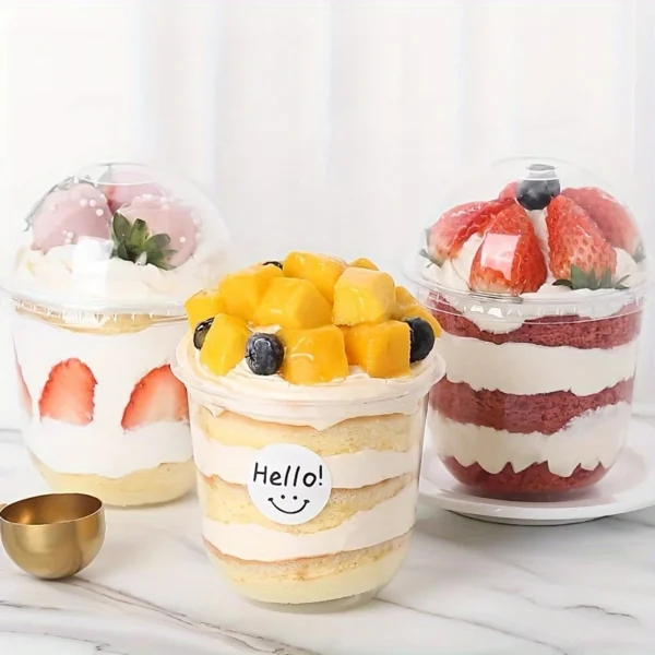 4c7d3bf1-13ed-4239-8b91-ba82d93a52ac.webp U-Shaped Fat Cu200pcs, Ideal for Sundaes & Parties