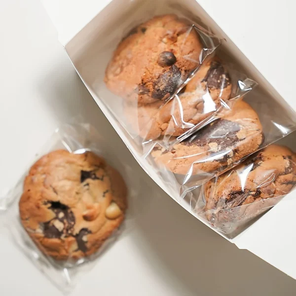 100pcs Self-Sealing Transparent Cookie Bags